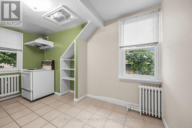 Photo du bâtiment - 8 Thirty Third St