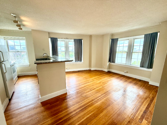 Foto del edificio - 534 Beacon St