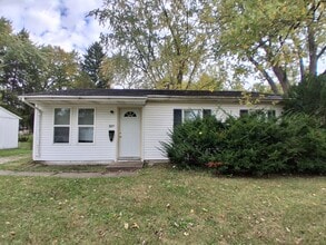 Building Photo - 1009 Glenwood Dr