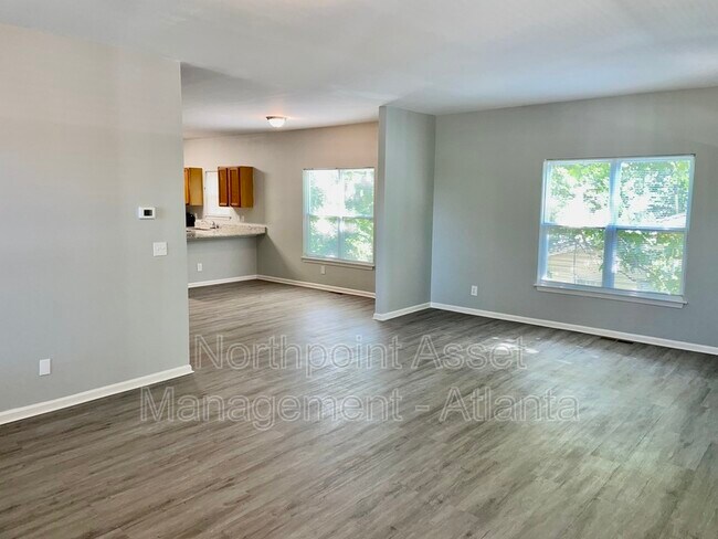 Foto del edificio - 2351 Earle St NW