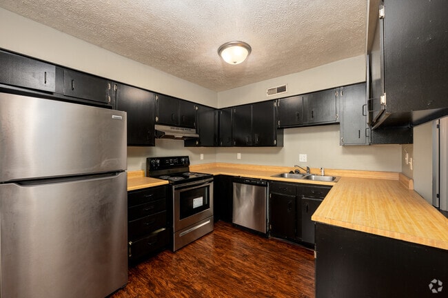 Interior Photo - The Ridge 2