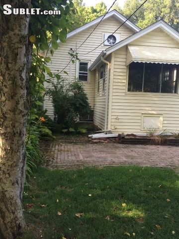 Building Photo - 2206 Grant St