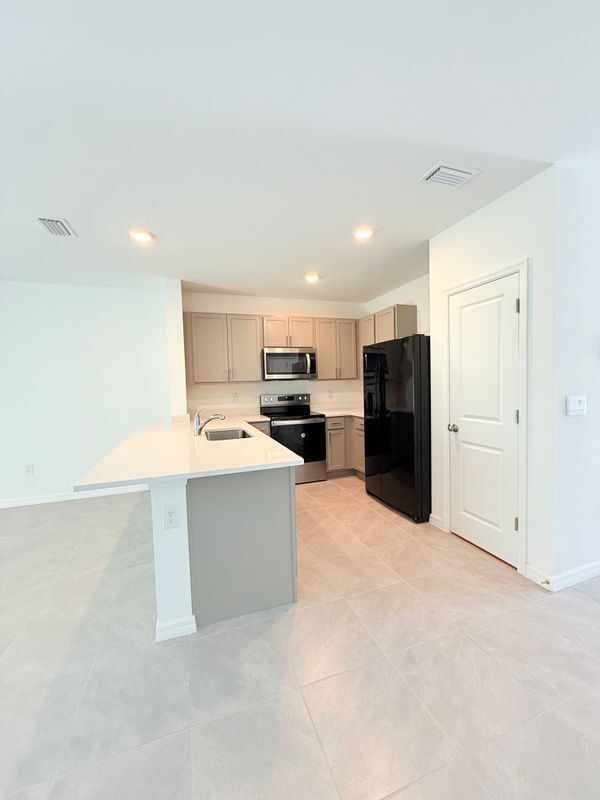 Building Photo - 4481 Rachel Fls Dr