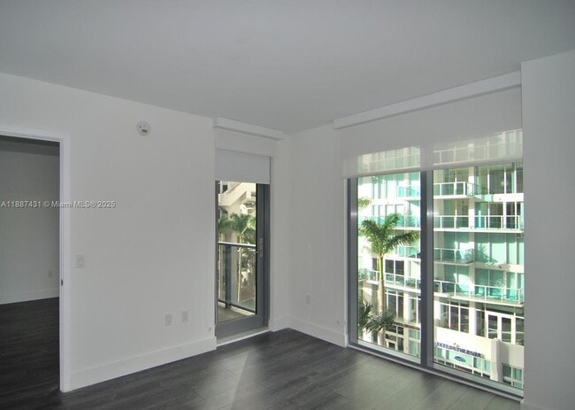Foto del edificio - 31 SE 6th St