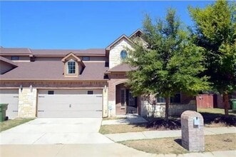 Building Photo - 2505 Apollo Villa Rd