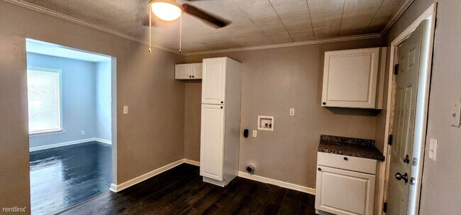 Foto del edificio - 2 br, 1 bath House - 26024 Andover St