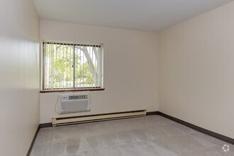 2BR, 1BA - Second Bedroom - Idyllwild Apartments