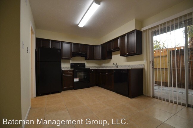 Foto del edificio - 3976 Crayrich Cir