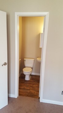 Building Photo - 117 Cedarwood Dr