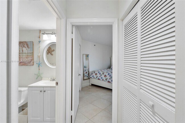 Building Photo - 6767 Collins Ave
