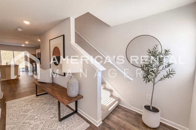 Foto del edificio - Stylish two level home with open concept l...