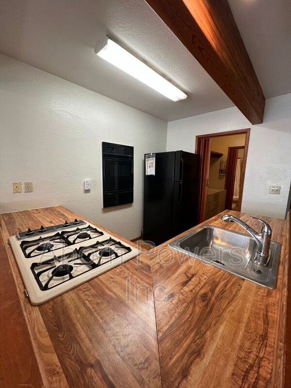 2787 Boardwalk St Unit B, Placerville, CA 95667 Condo for Rent in