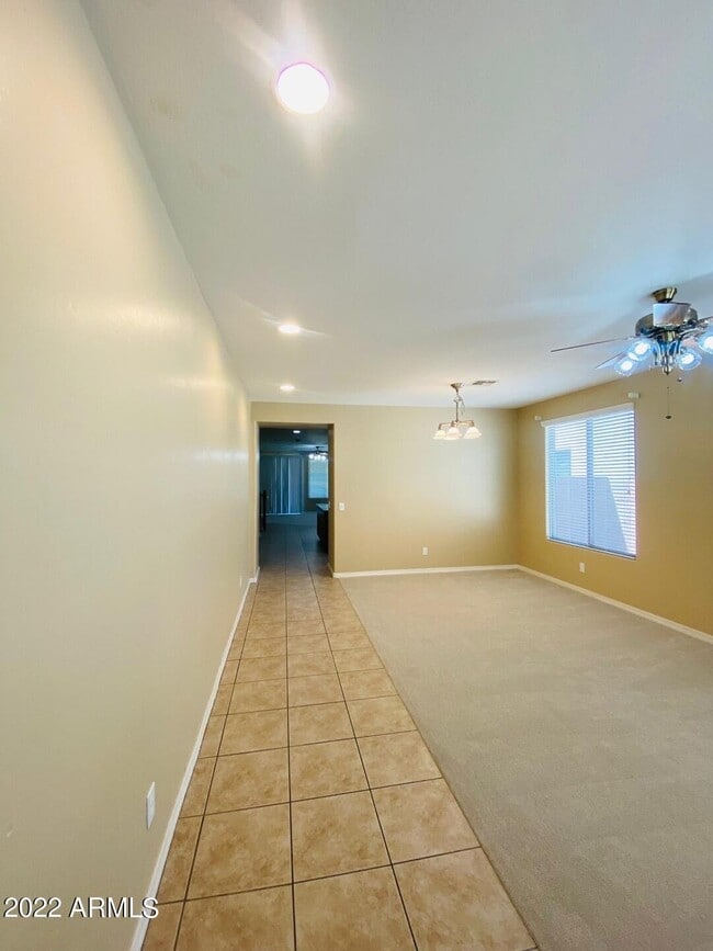 Building Photo - 6872 W Ridgeline Rd