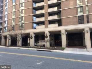 Primary Photo - 4620 N Park Ave
