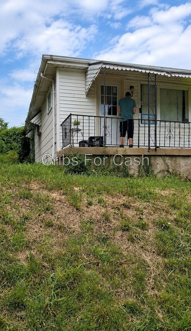 Building Photo - 1039 Gimblin St