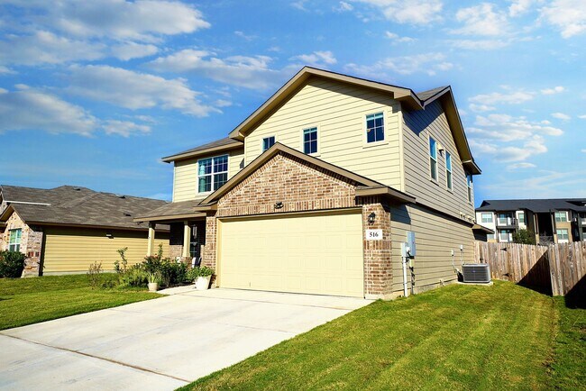 Foto del edificio - Charming 4-Bedroom Home in Red River Ranch...