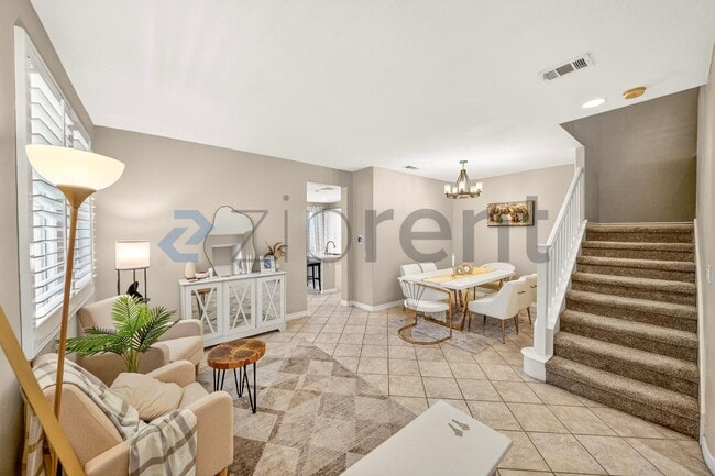 Foto del edificio - 19341 Opal Ln