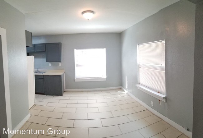Foto del edificio - 3 br, 1.5 bath House - 1906 N 42nd St.