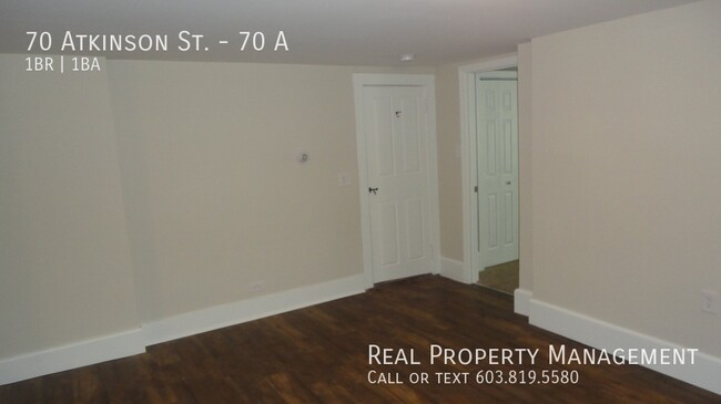 Building Photo - Large 1 BR in Downtown Dover w Heat/Hot Wa...