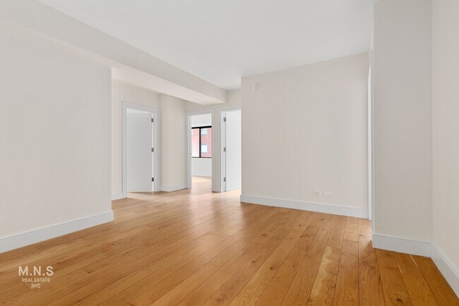 Foto del edificio - 230 East 44th Street