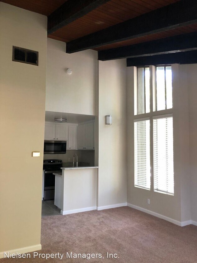 Foto principal - 3008 E St