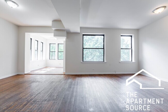 Foto del edificio - 2323 N Kedzie Blvd