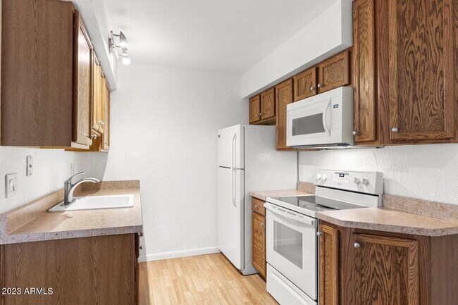 Building Photo - 3314 N 68th St