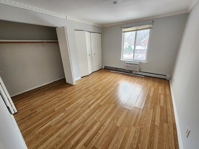 Building Photo - 2500 Light Road