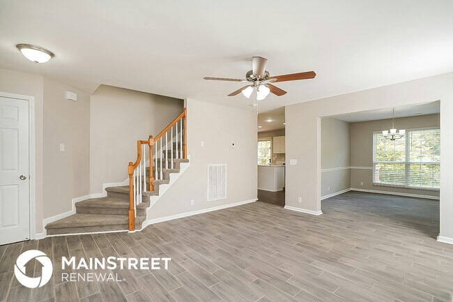 Foto del edificio - 6132 Hampton Hall Way