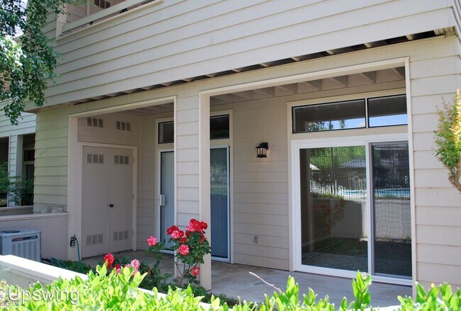 Building Photo - 2 br, 1 bath House - 1764 Parkview Green C...