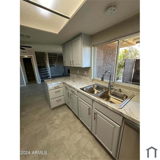 Building Photo - 6944 W Monterosa Cir