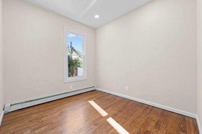 Foto del edificio - 460 S 6th Ave
