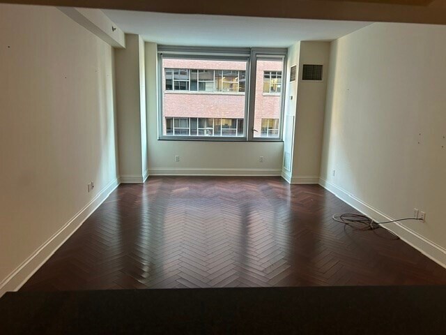 Foto del edificio - 1 Charles St S