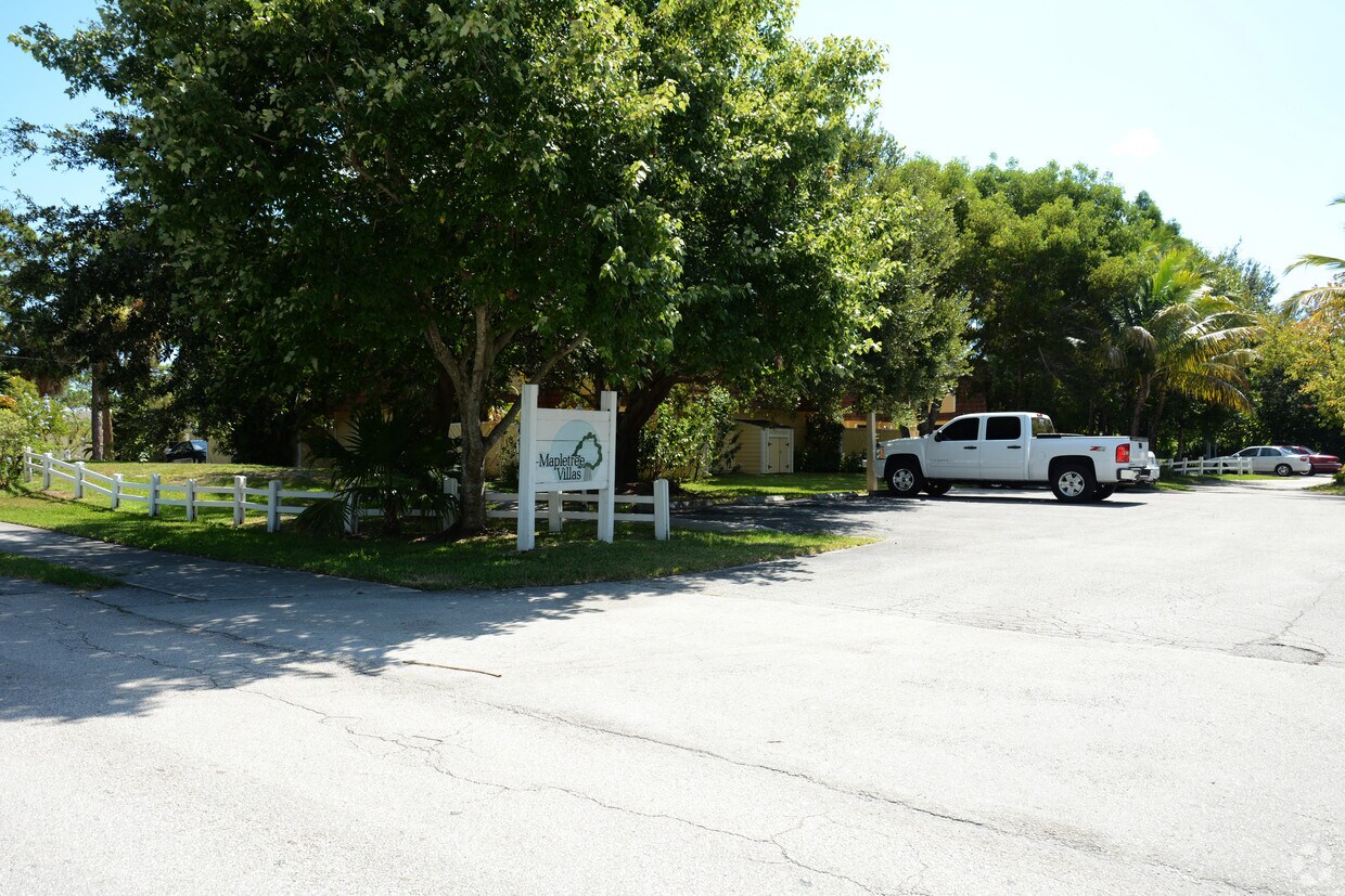 Foto del edificio - 3401 SW Cornell Ave