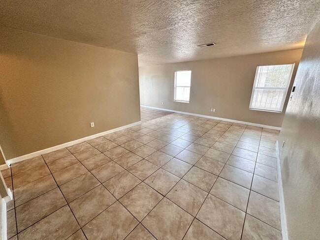 Building Photo - Coming Soon! 3 Bedroom 2 Bathroom with 2 Car Garage