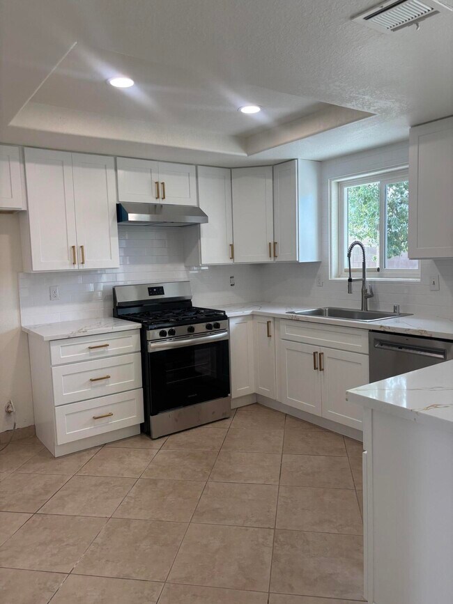 Foto del edificio - 31175 Sky Blue Water Trail