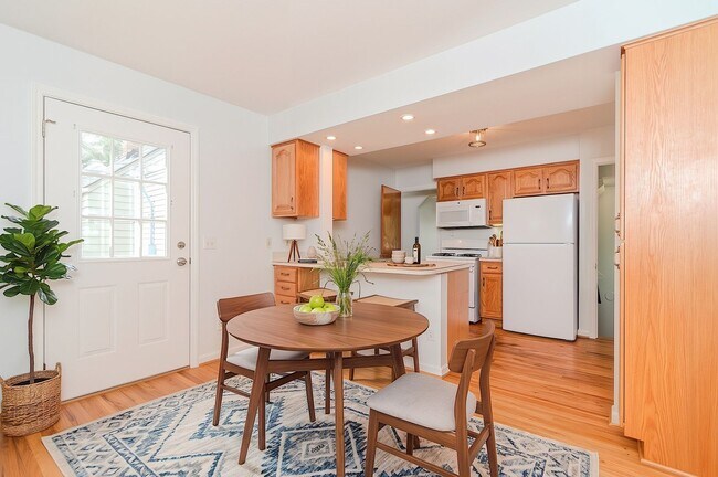 Foto del edificio - Beautiful 3-bedroom, 1-bath bungalow in North Royal Oak