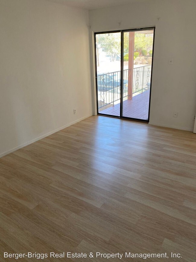 Foto del edificio - 301 Dorado Pl SE