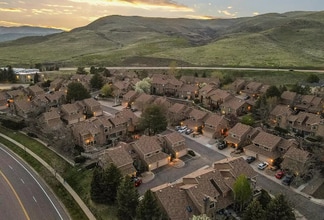 Building Photo - 1815 S Deframe St