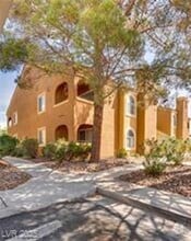 Building Photo - 7950 W Flamingo Rd