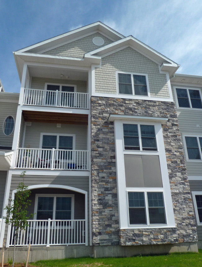 FCA Balconies - Finney Crossing Apartments