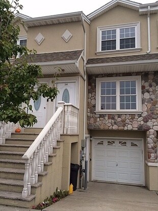 Front - 240 Dartmouth Loop Townhome