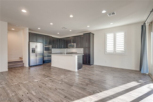 Building Photo - 12517 Blissful Sky St