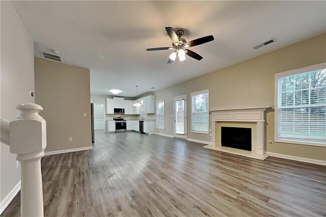 Building Photo - 4025 Preserve Ln