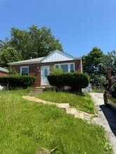 Building Photo - 8342 Willett Ave