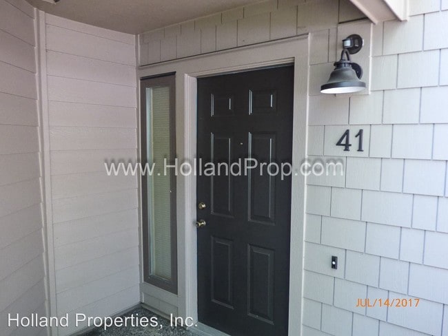 Building Photo - 1777 NW 143rd Ave