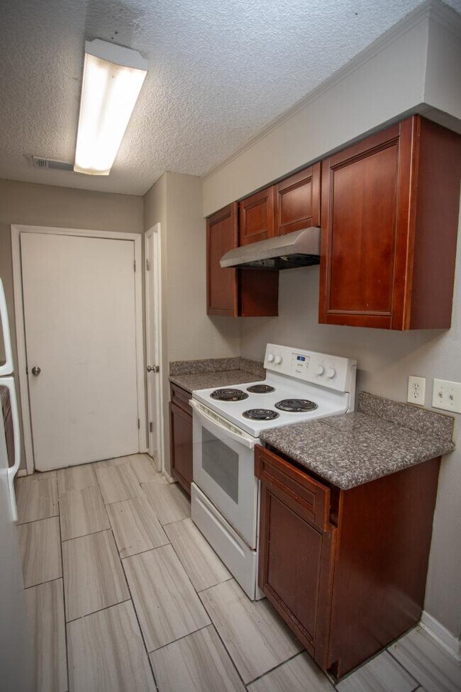 Foto del edificio - 111 Limoges St