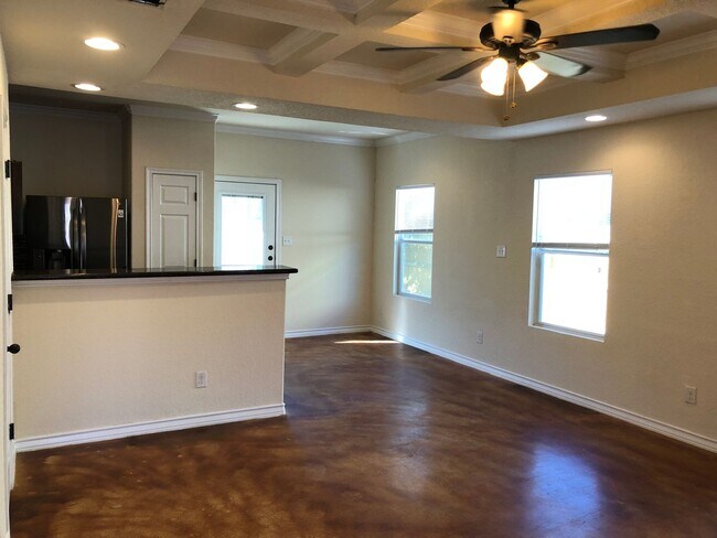 Foto del edificio - Town home for rent