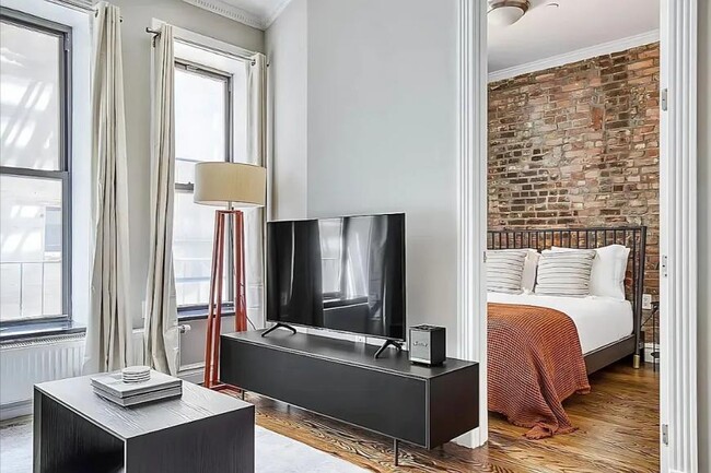 Foto del edificio - 4 bedroom in New York NY 10019