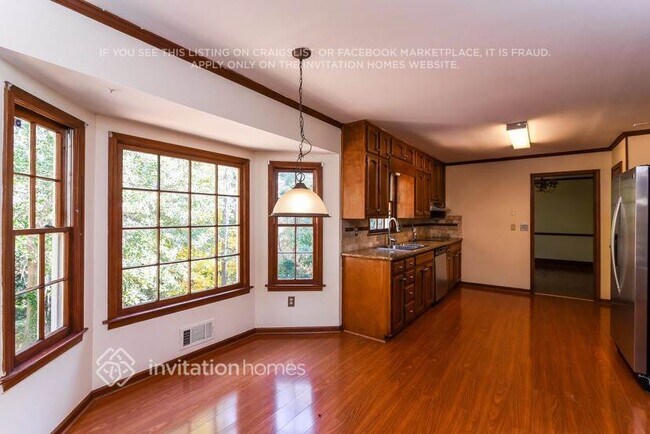 Foto del edificio - 3610 Jasmine Cove Ln